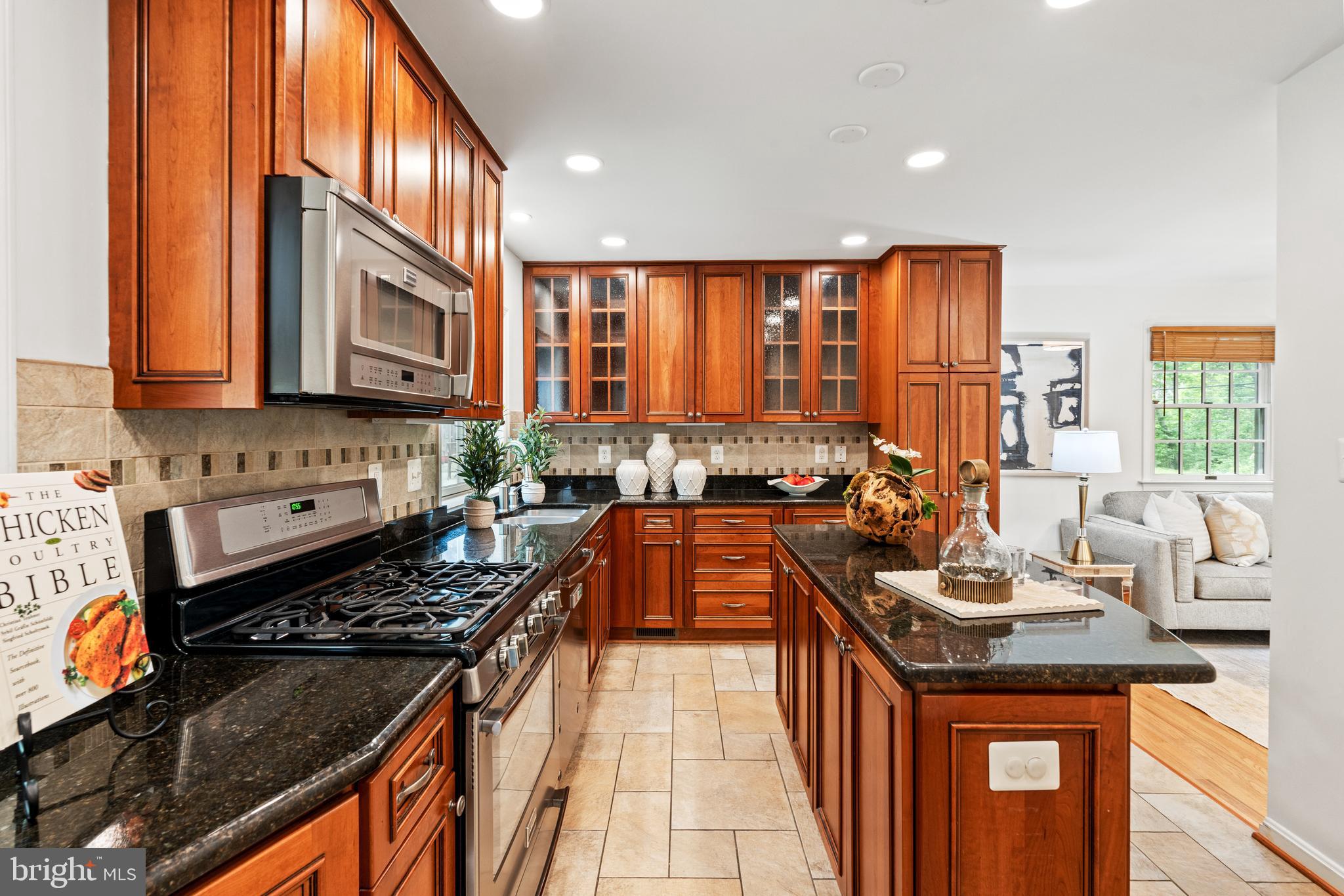 708 W Timber Branch Pkwy