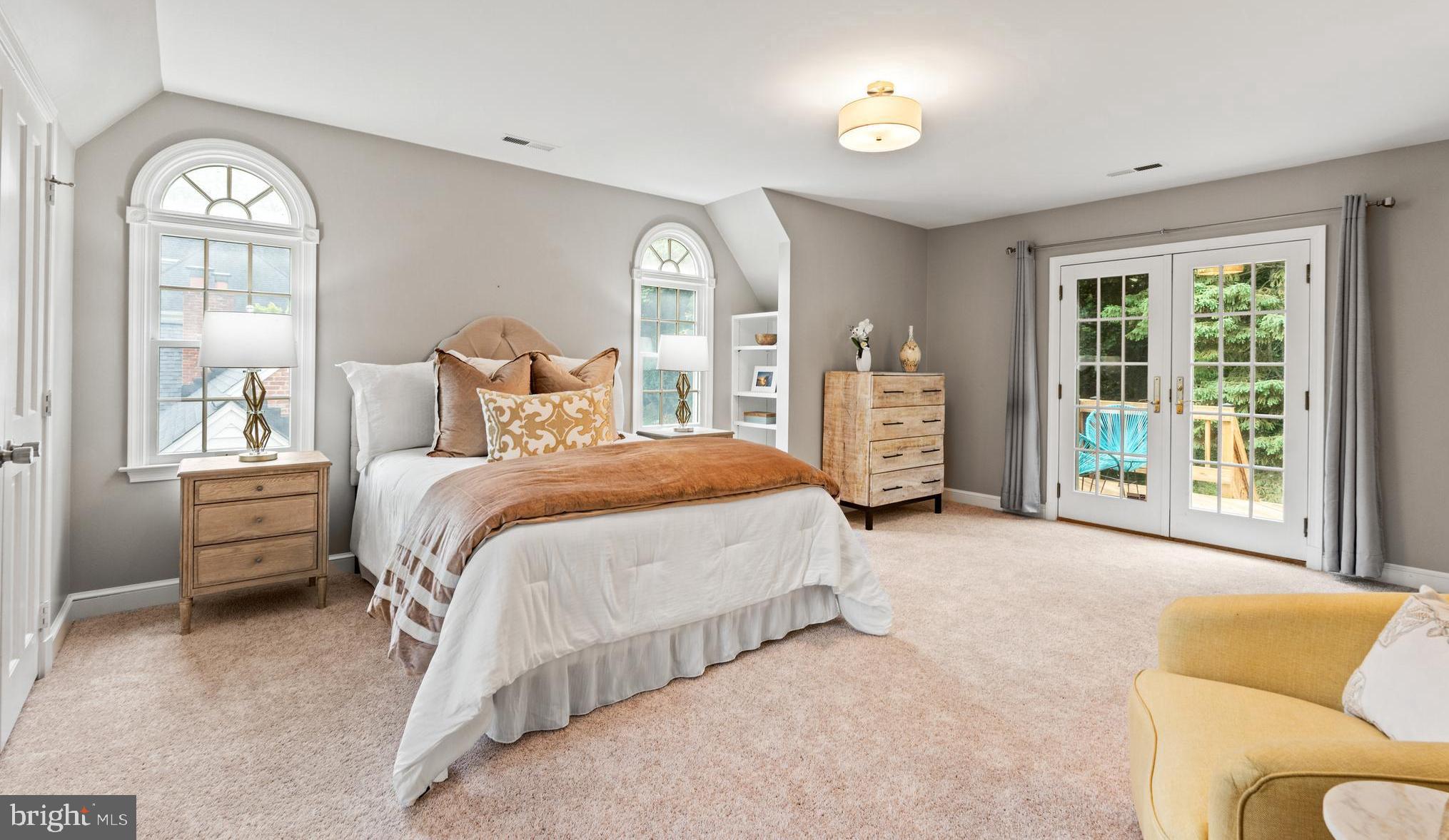 708 W Timber Branch Pkwy