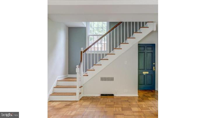 3250 GUNSTON RD