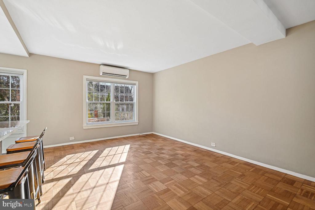 3250 GUNSTON RD