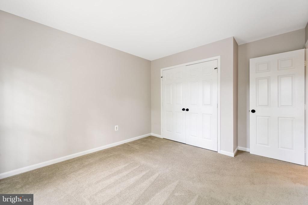 1709 Dogwood Dr