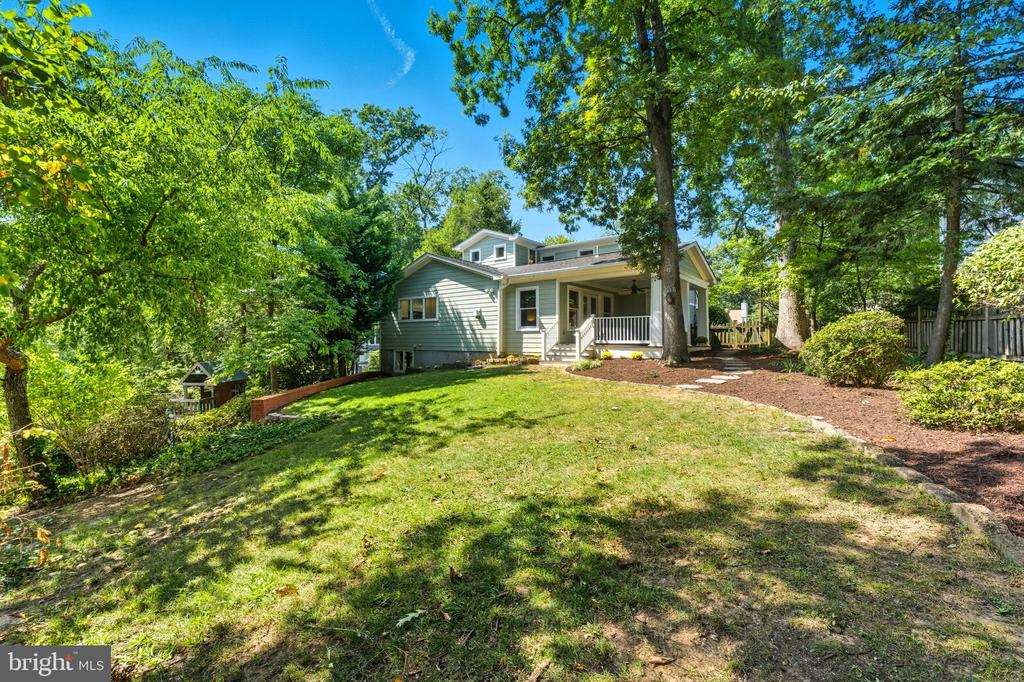 2913 RICHMOND LANE