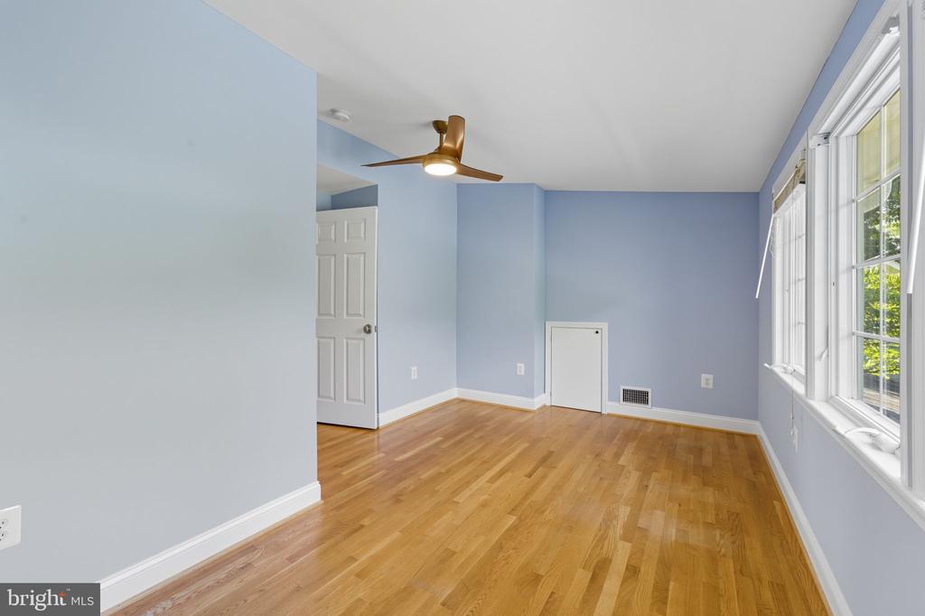 2913 RICHMOND LANE