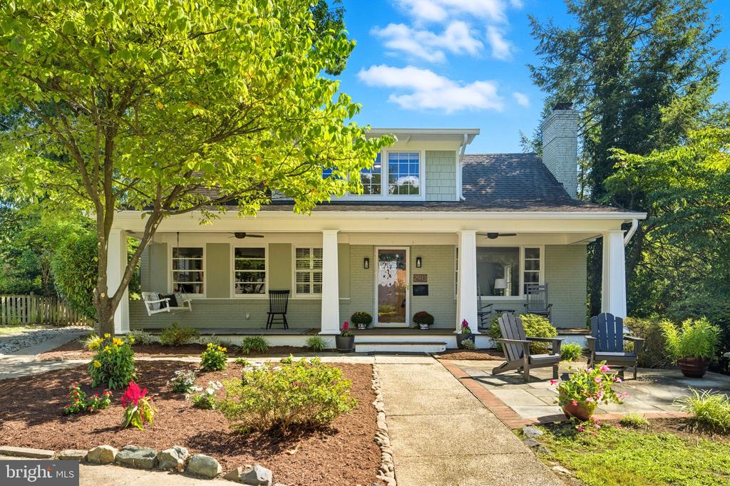 2913 RICHMOND LANE