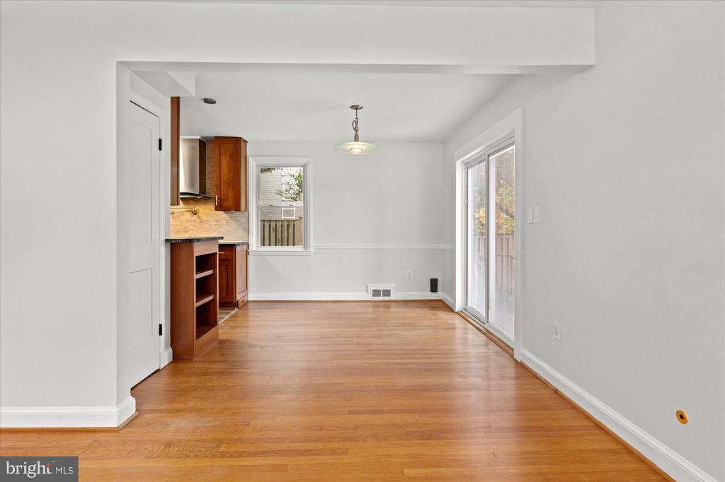 3000 EDGEHILL DRIVE
