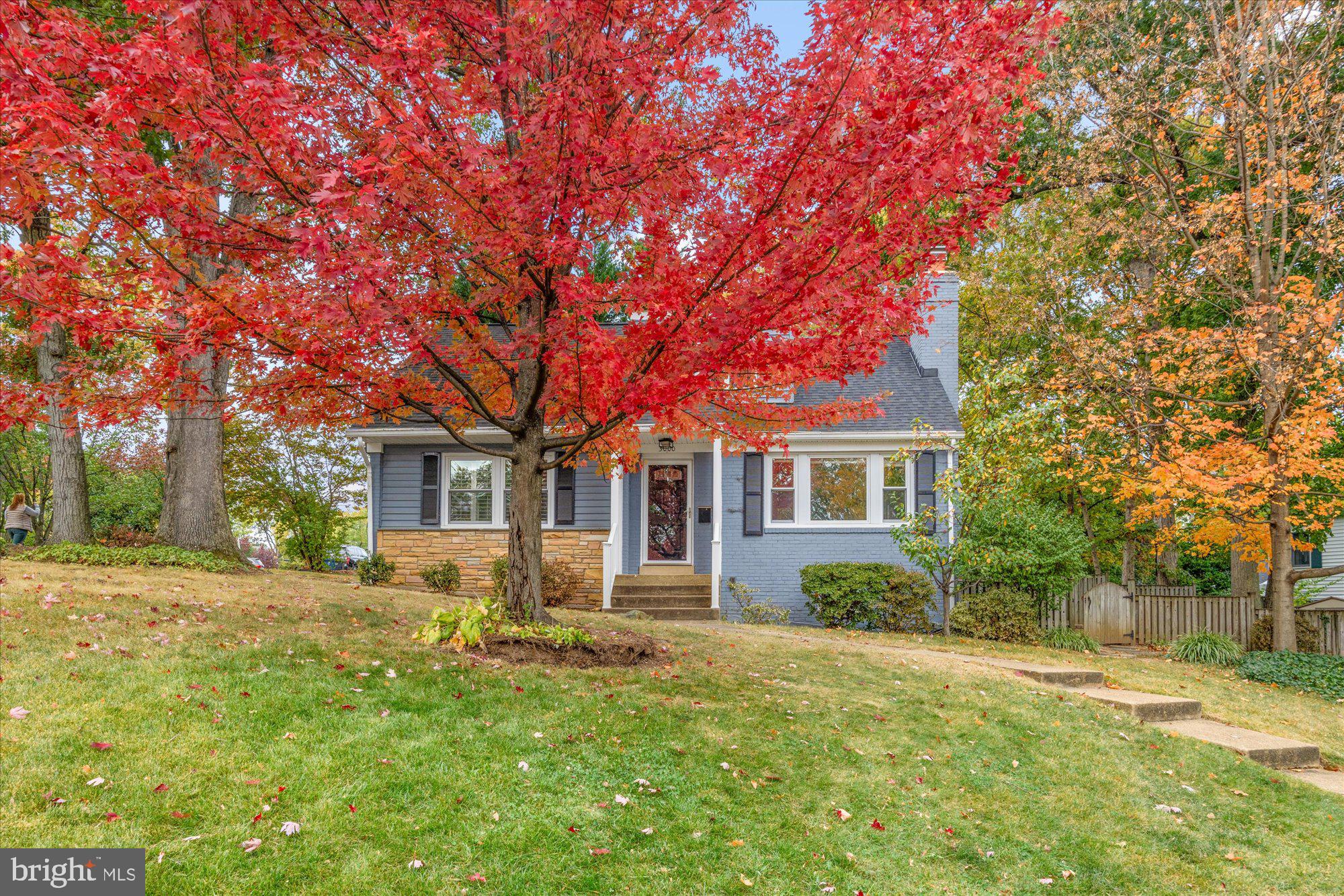 3000 EDGEHILL DRIVE