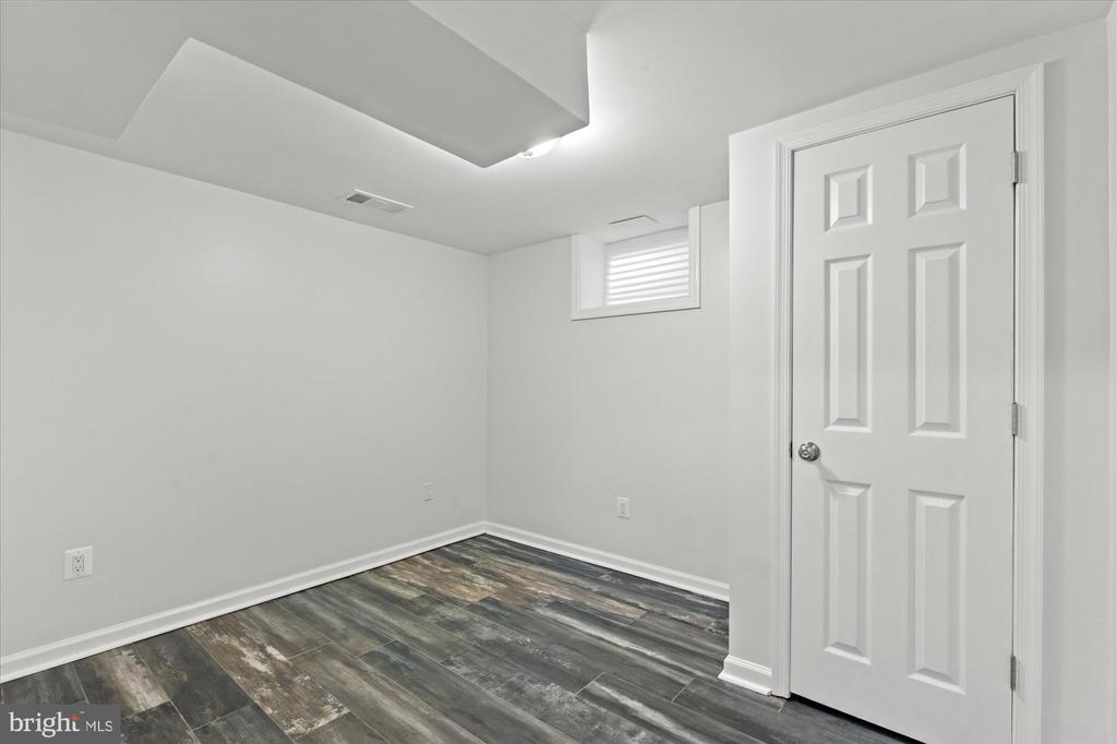 3000 EDGEHILL DRIVE