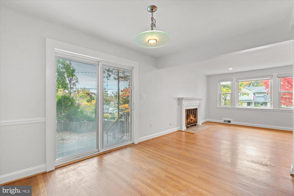 3000 EDGEHILL DRIVE