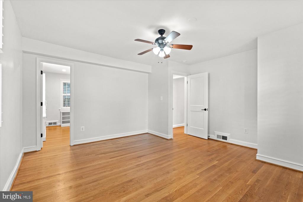 3000 EDGEHILL DRIVE