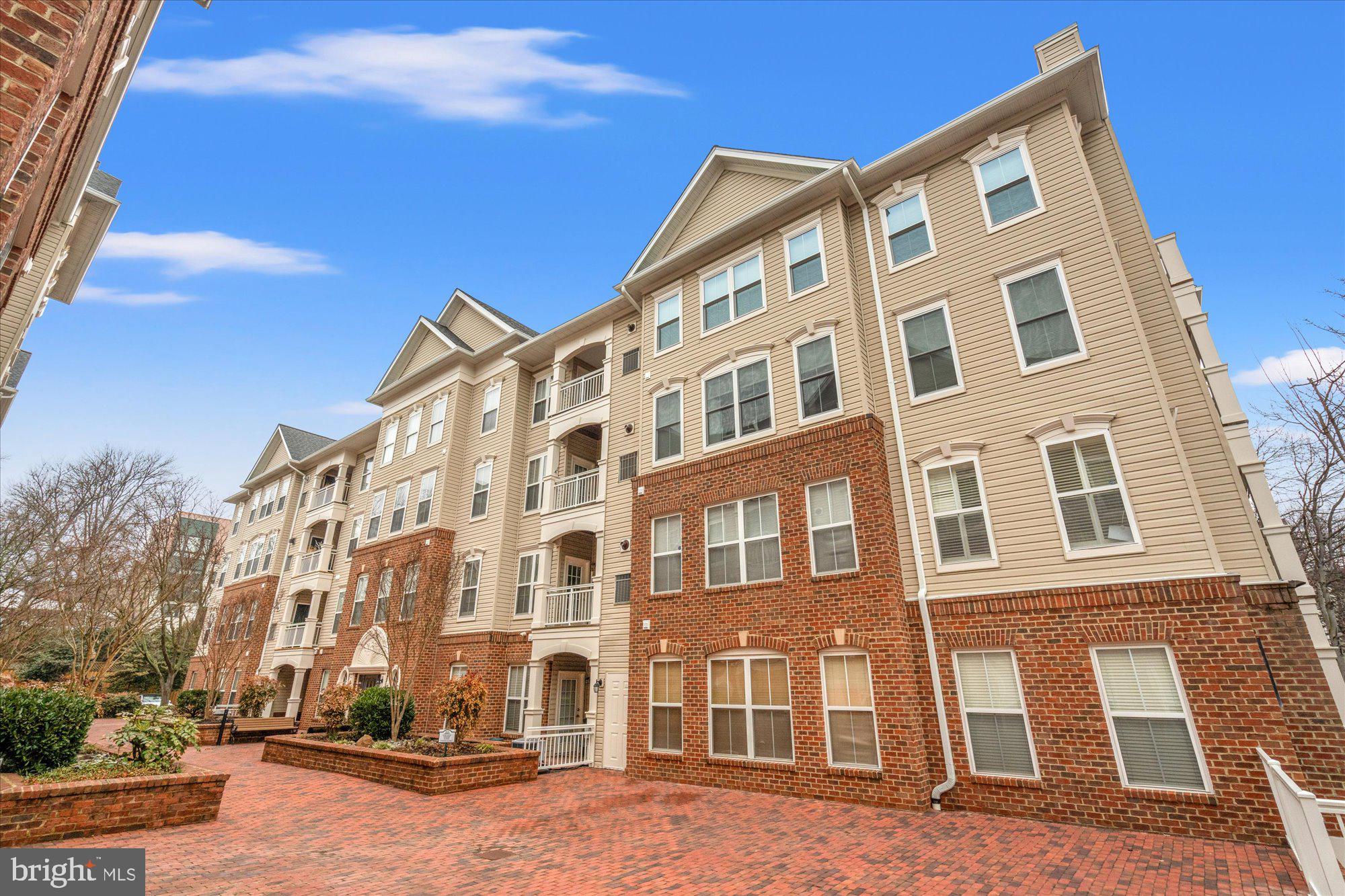 5120 DONOVAN DRIVE 308