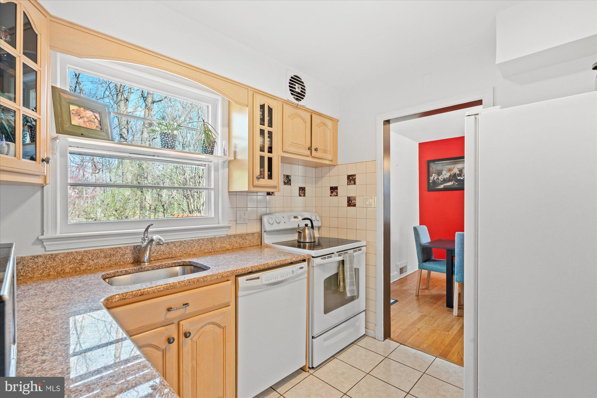 2913 OLD DOMINION BOULEVARD