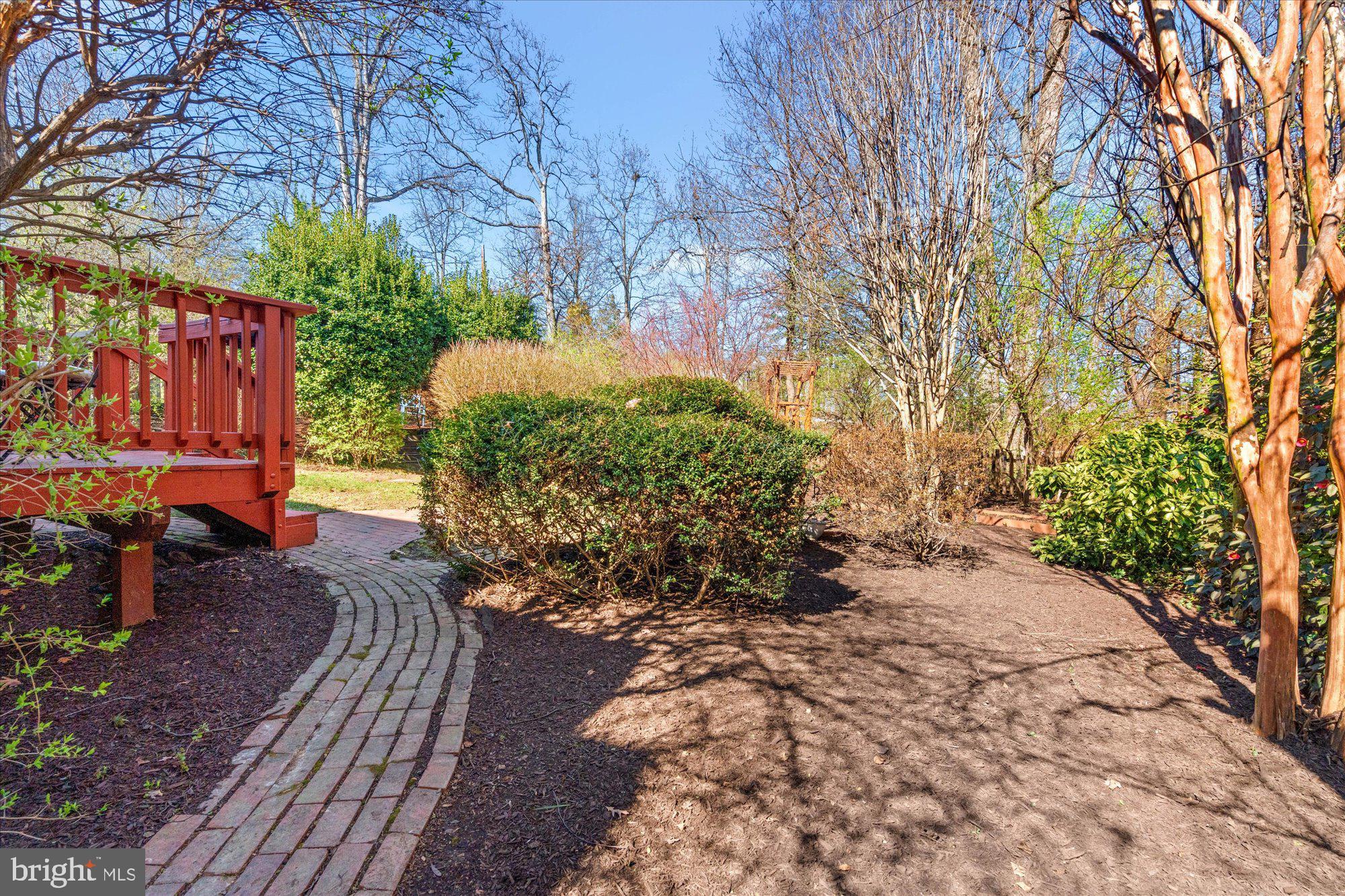 2913 OLD DOMINION BOULEVARD