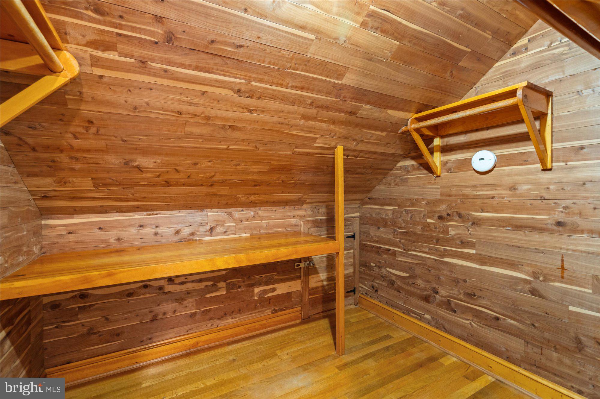 2913 OLD DOMINION BOULEVARD