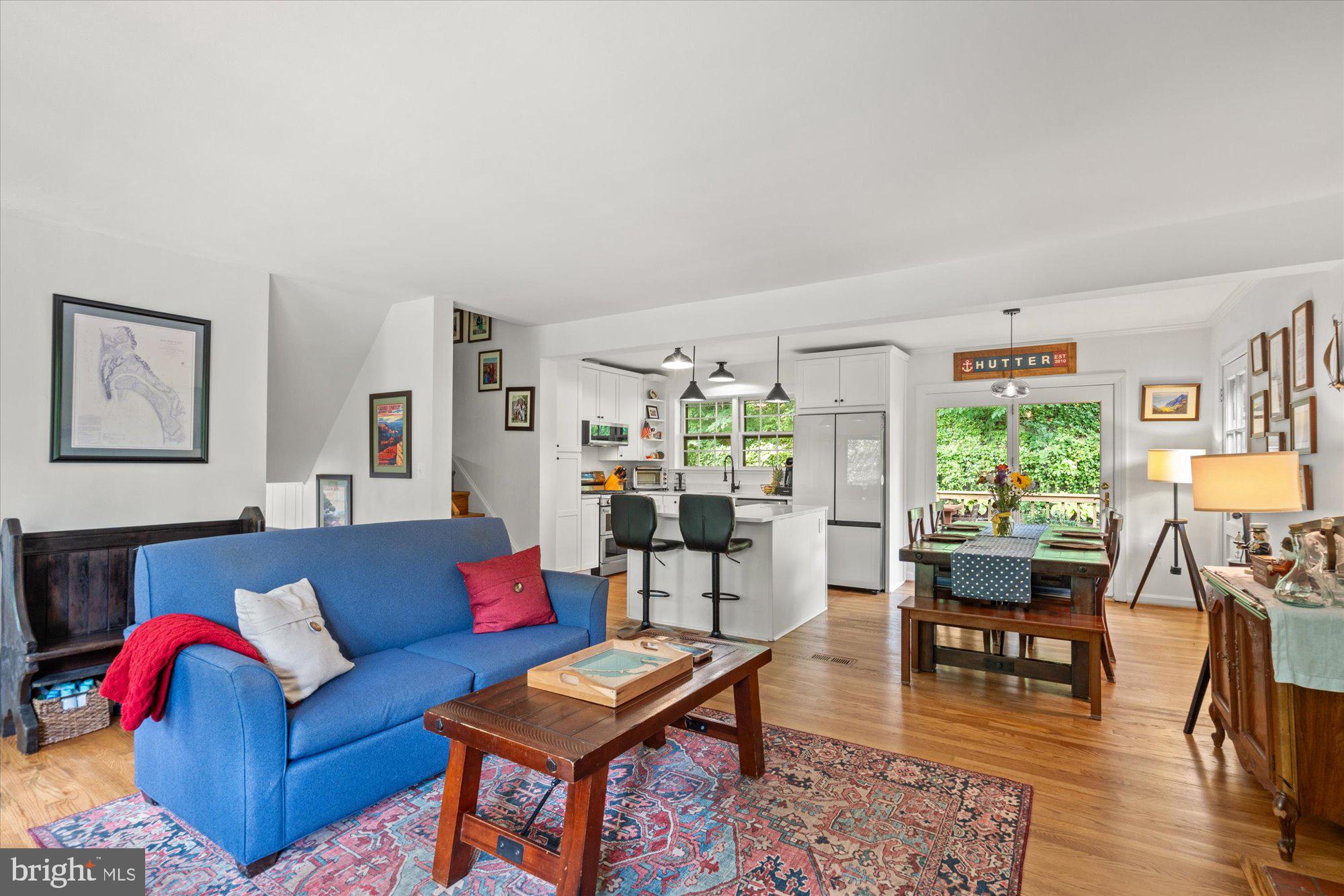 809 E TIMBER BRANCH PARKWAY