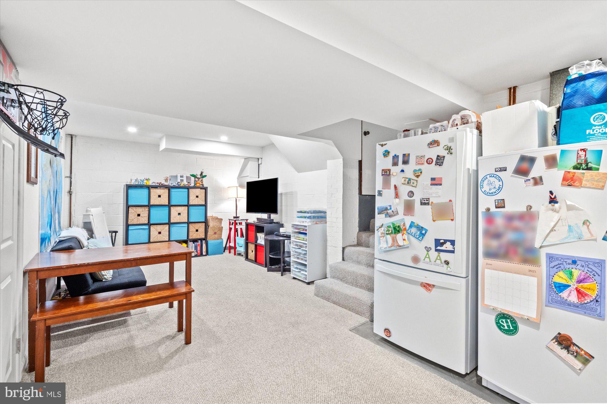 809 E TIMBER BRANCH PARKWAY