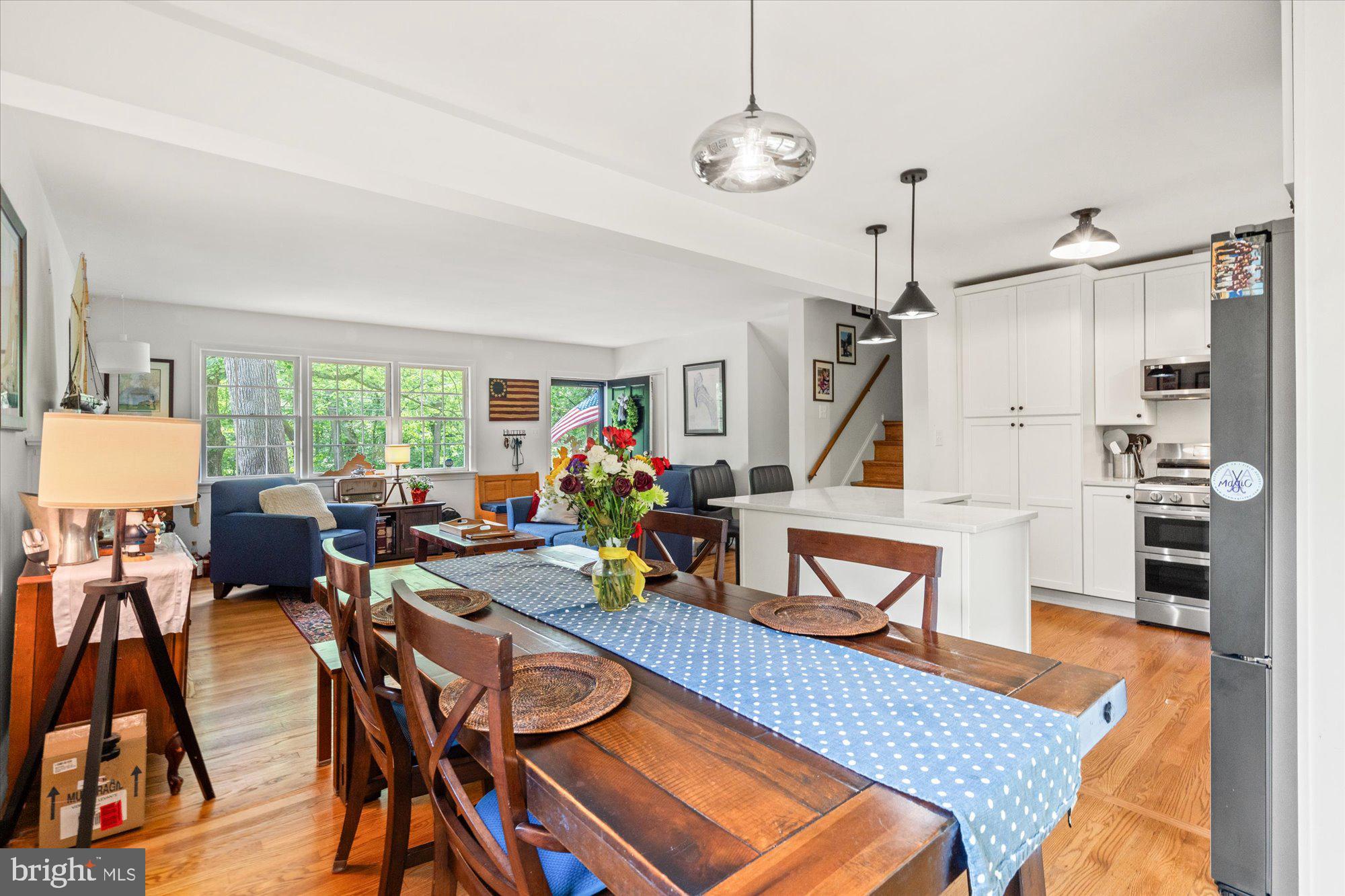 809 E TIMBER BRANCH PARKWAY