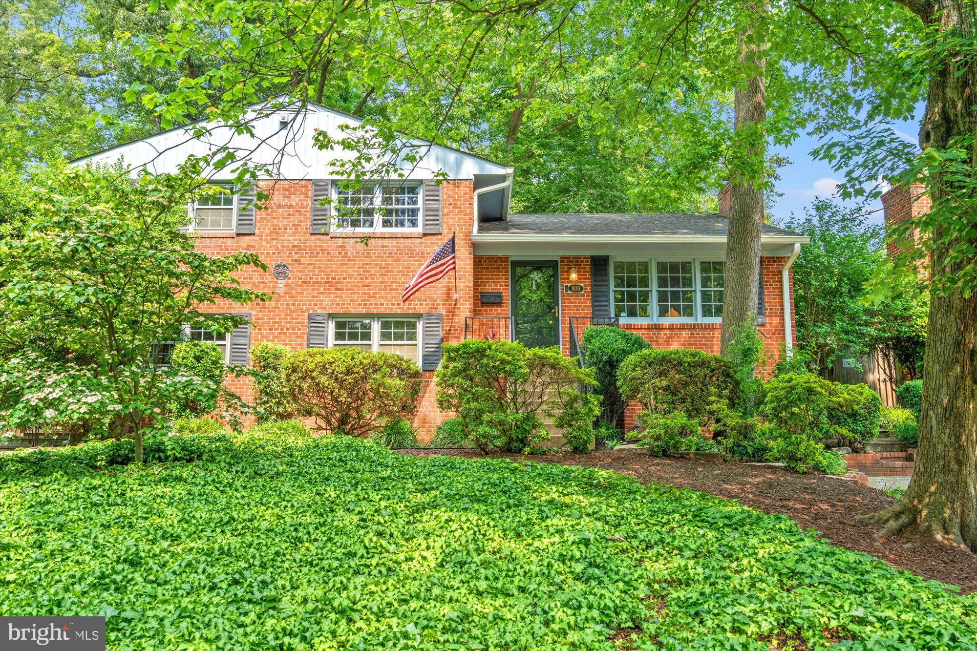 809 E TIMBER BRANCH PARKWAY