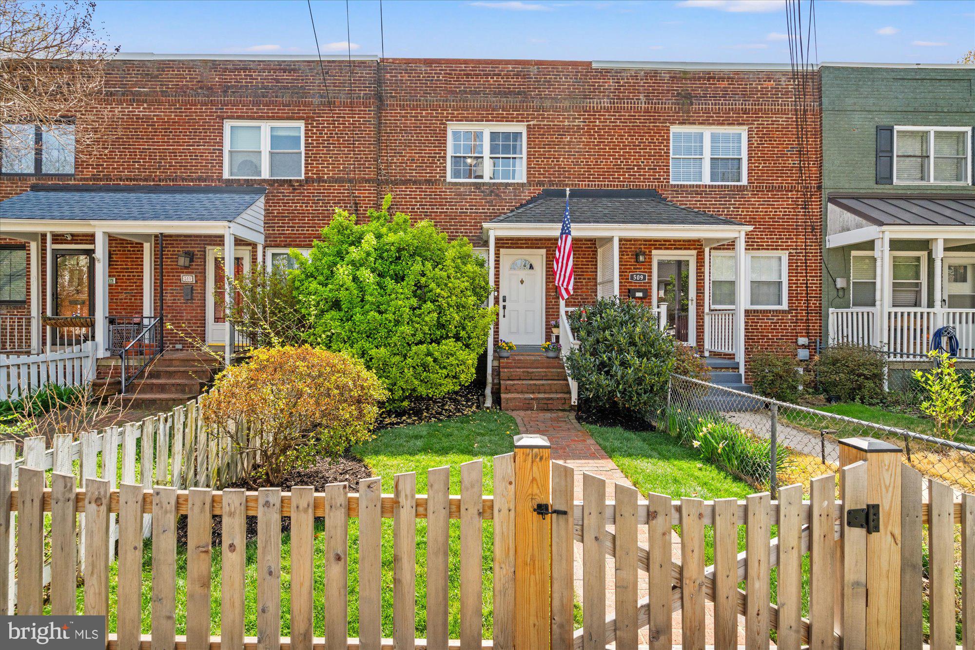 509 E WINDSOR AVENUE A