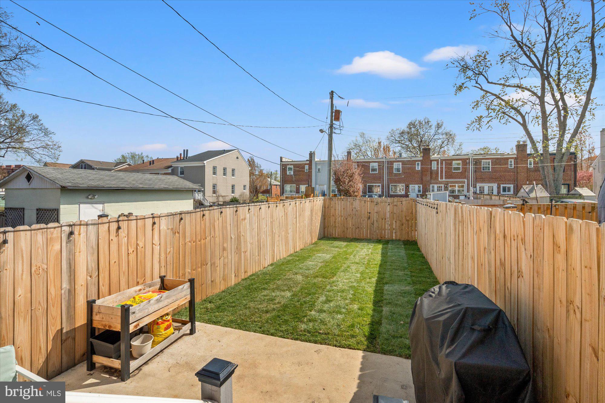 509 E WINDSOR AVENUE A