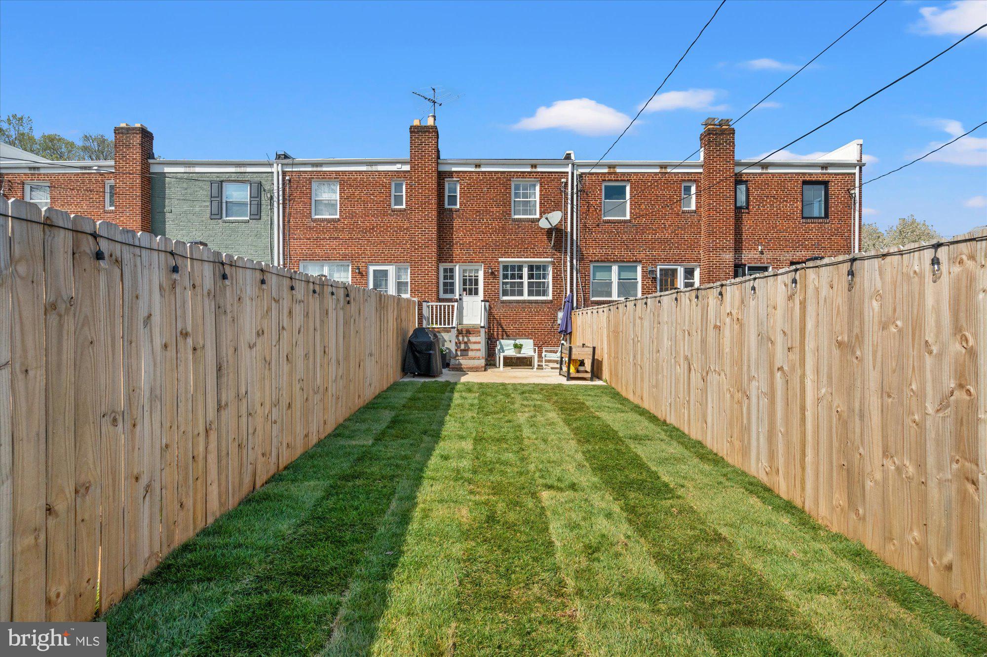 509 E WINDSOR AVENUE A