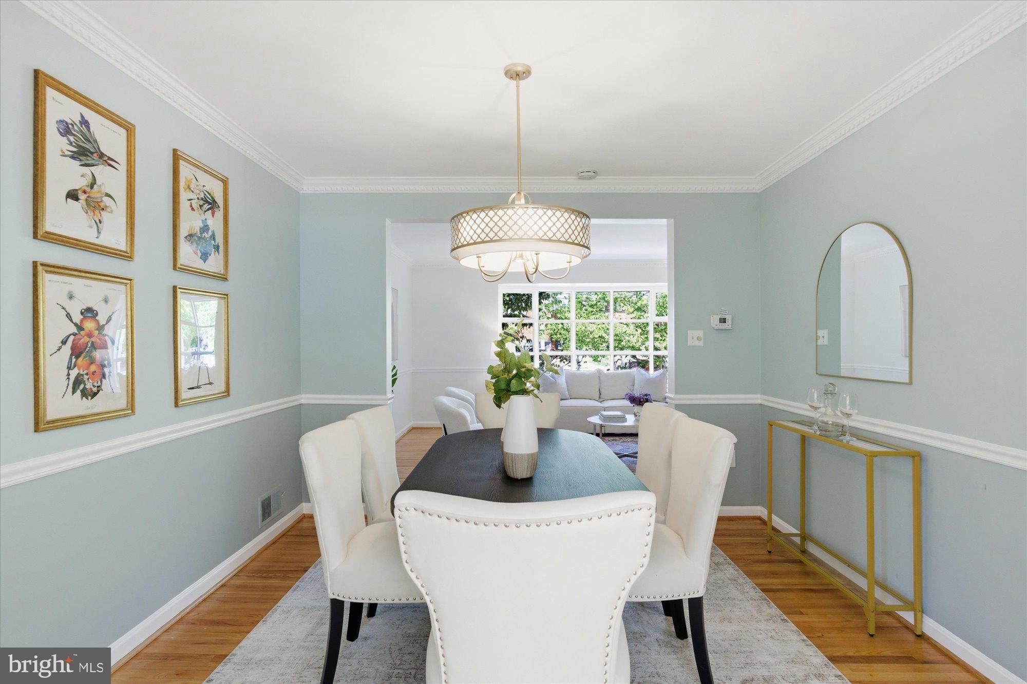 2905 MAPLEWOOD PLACE