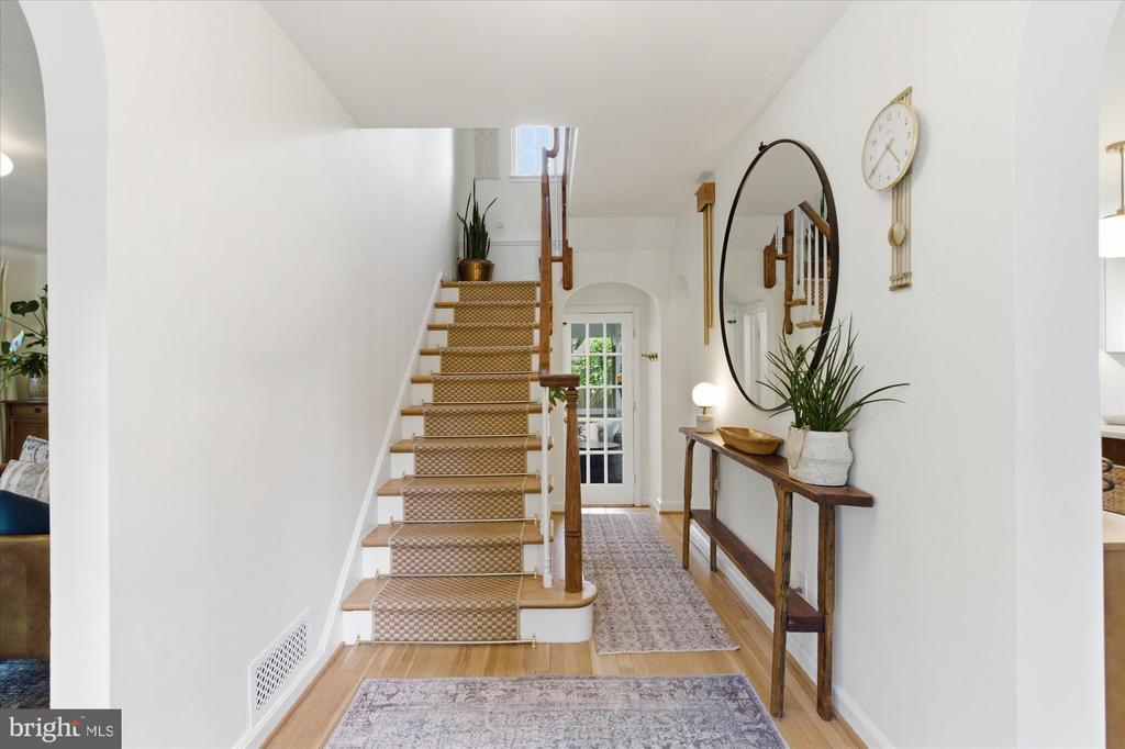 805 CHALFONTE DRIVE