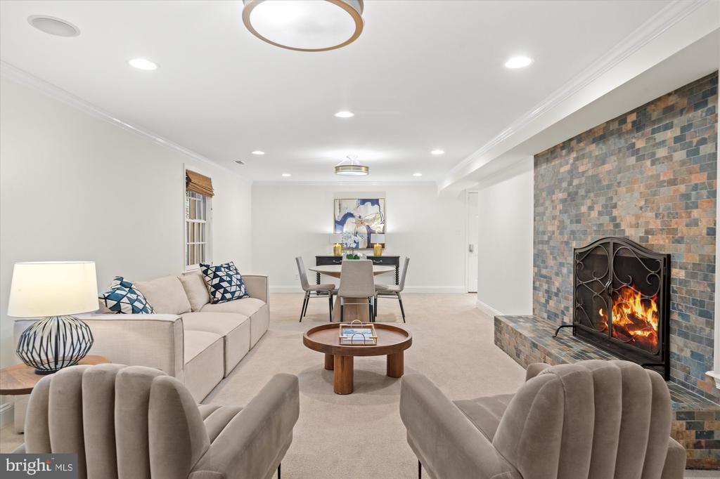 301 COLUMBIA ROAD