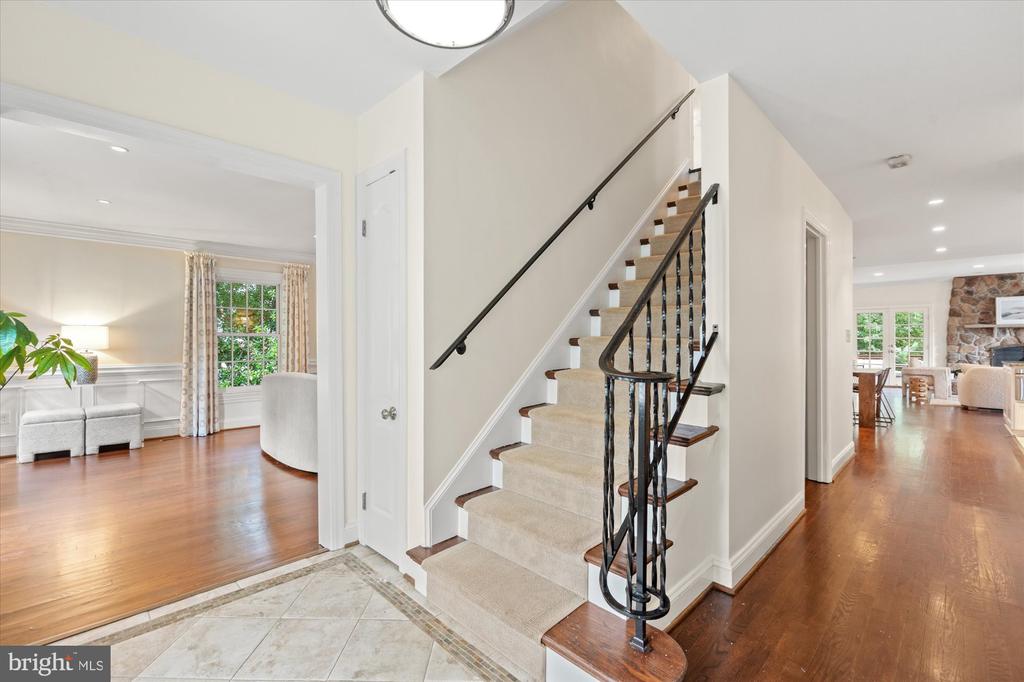 301 COLUMBIA ROAD