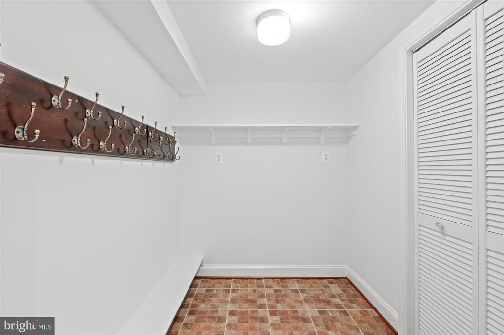 301 COLUMBIA ROAD