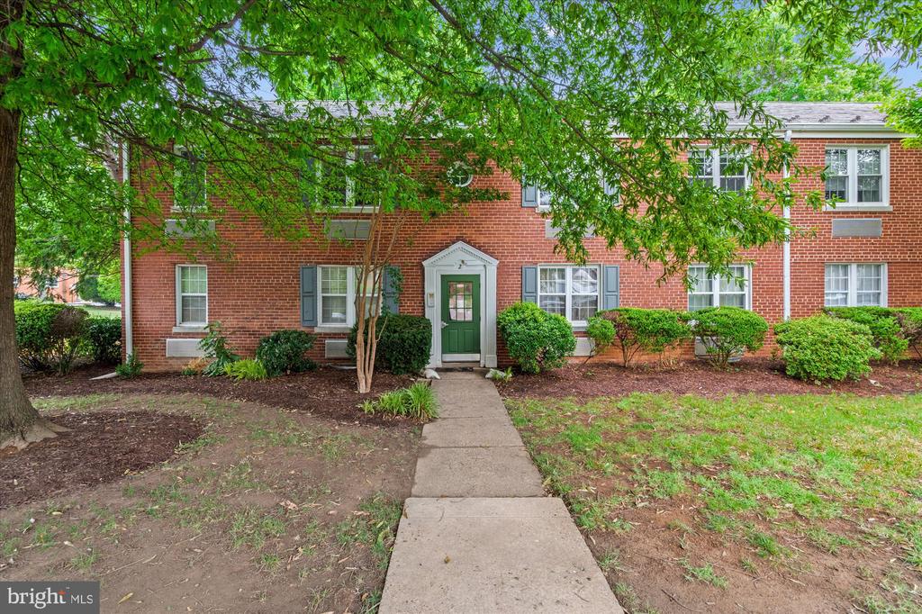 2 ASHBY STREET Unit: C
