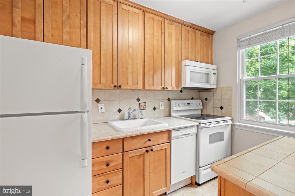 2 ASHBY STREET Unit: C