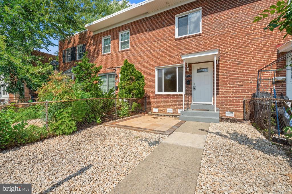 3749 MARK DRIVE