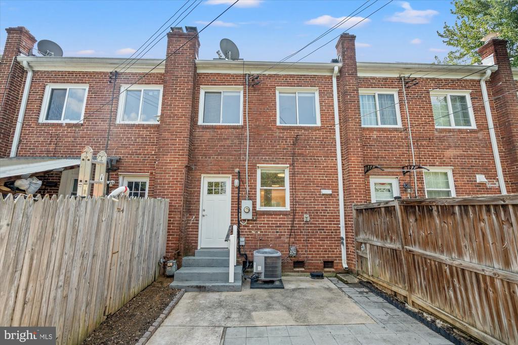 3749 MARK DRIVE