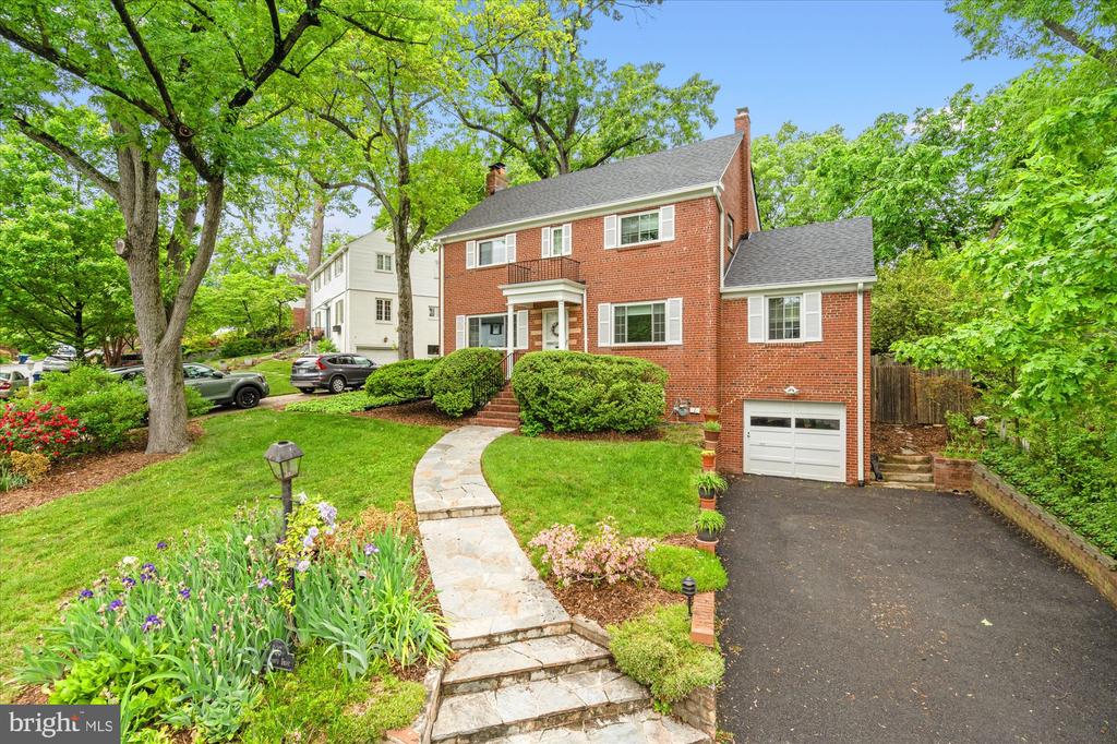 803 CHALFONTE DRIVE