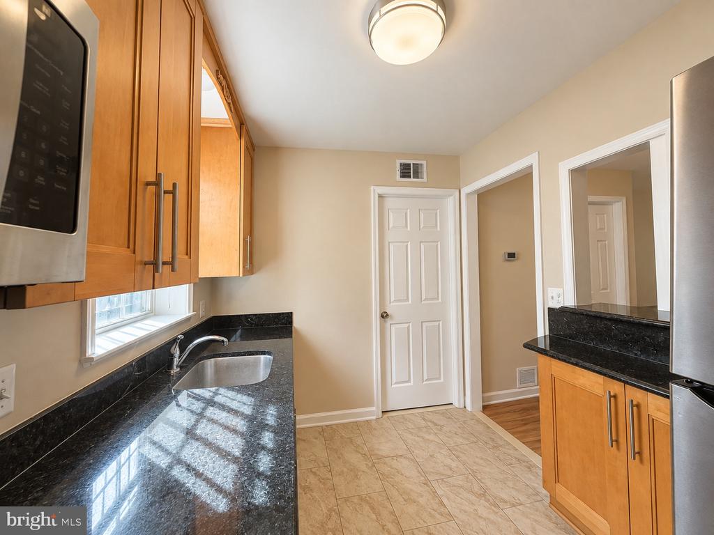 3753 MARK DRIVE