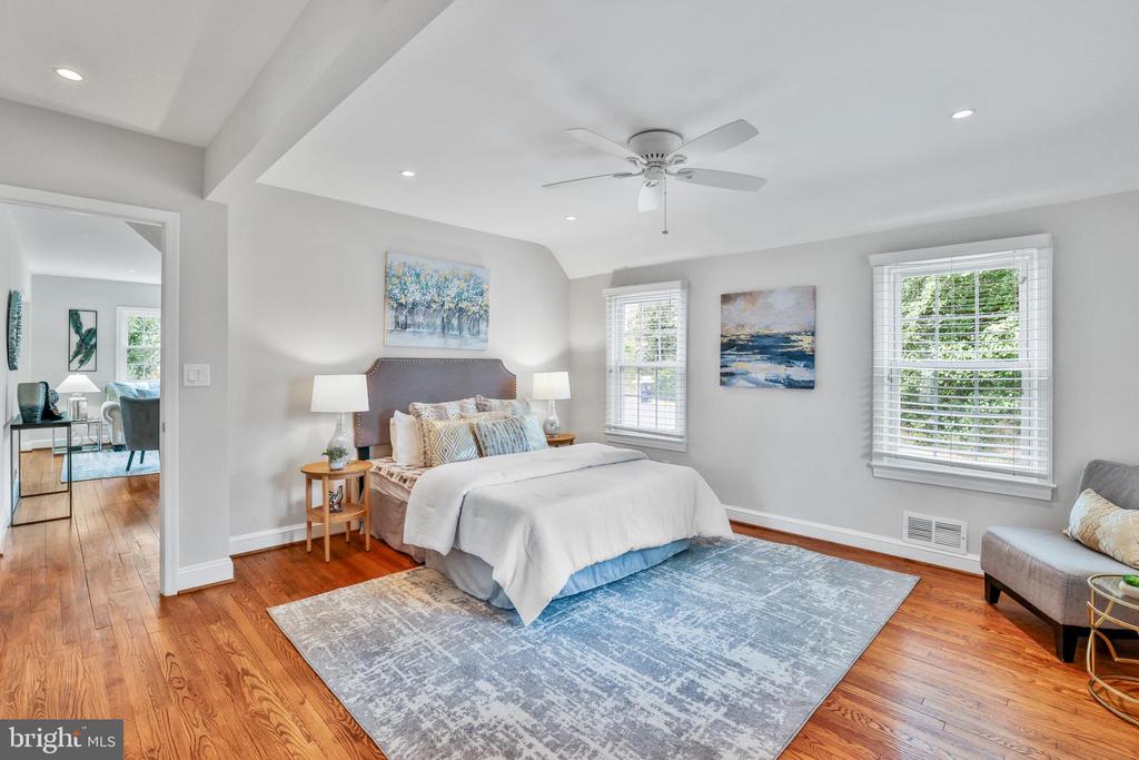 1309 Gibson Pl