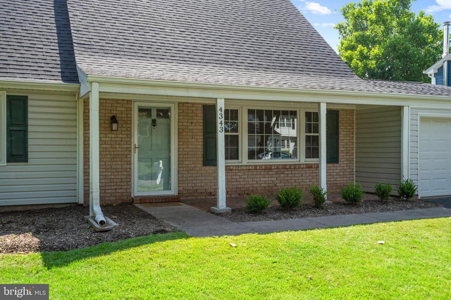 4343 Mount Carriage Ln