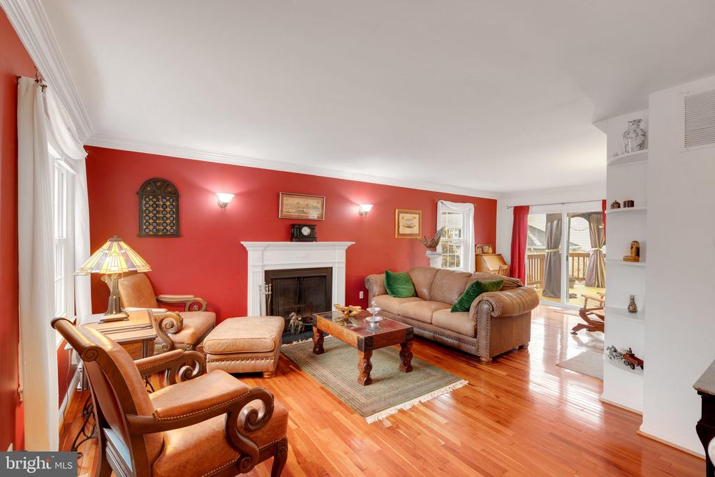 6120 Windward Dr