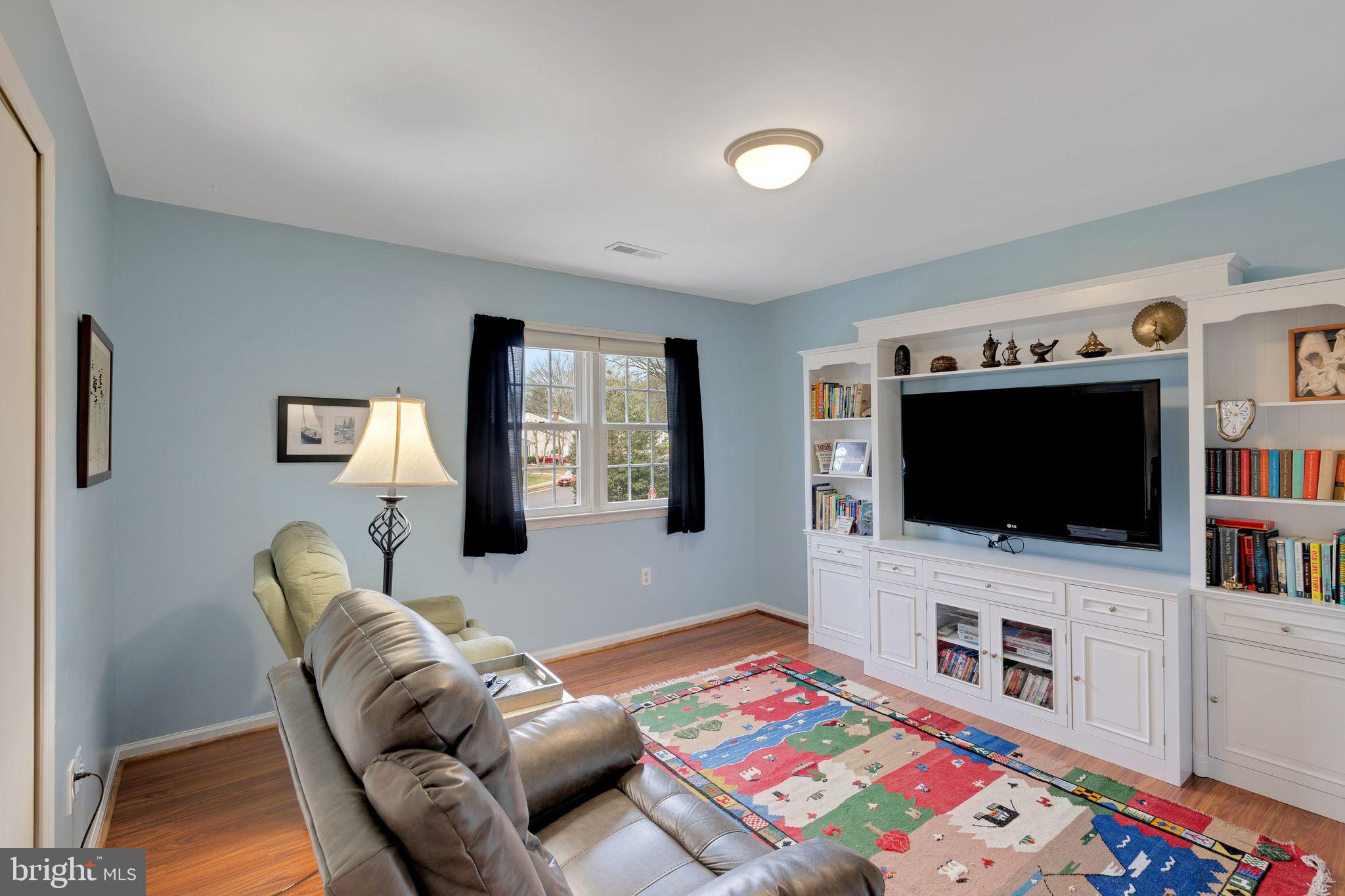 6120 Windward Dr