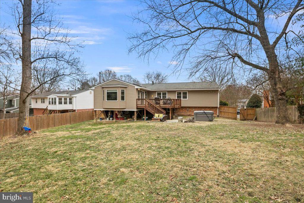8412 Cherry Valley Ln