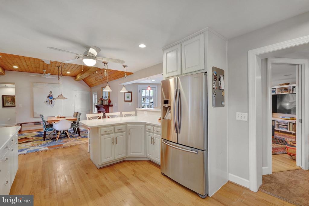 8118 Yorktown Dr