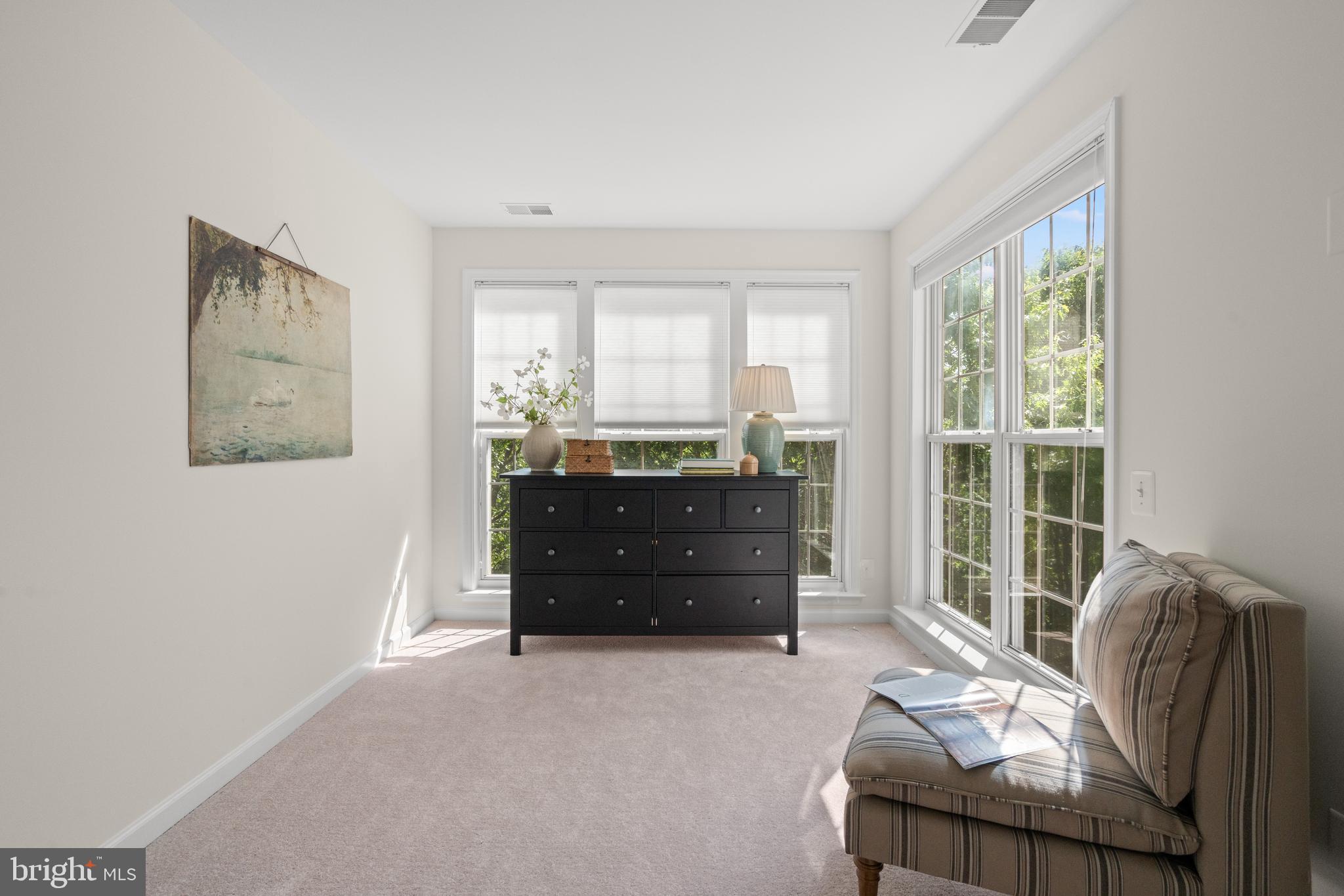 5284 Kestrel Crossing Dr