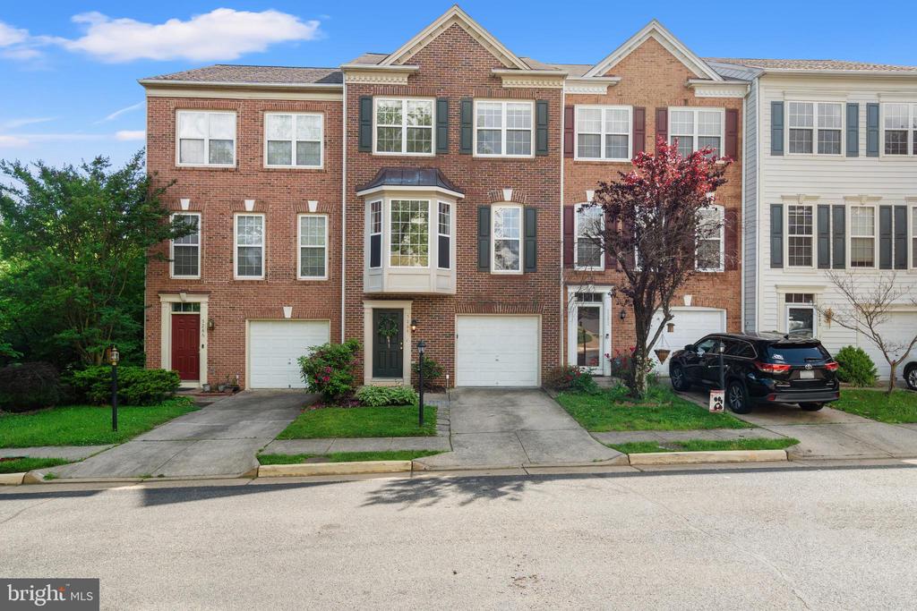 5284 Kestrel Crossing Dr