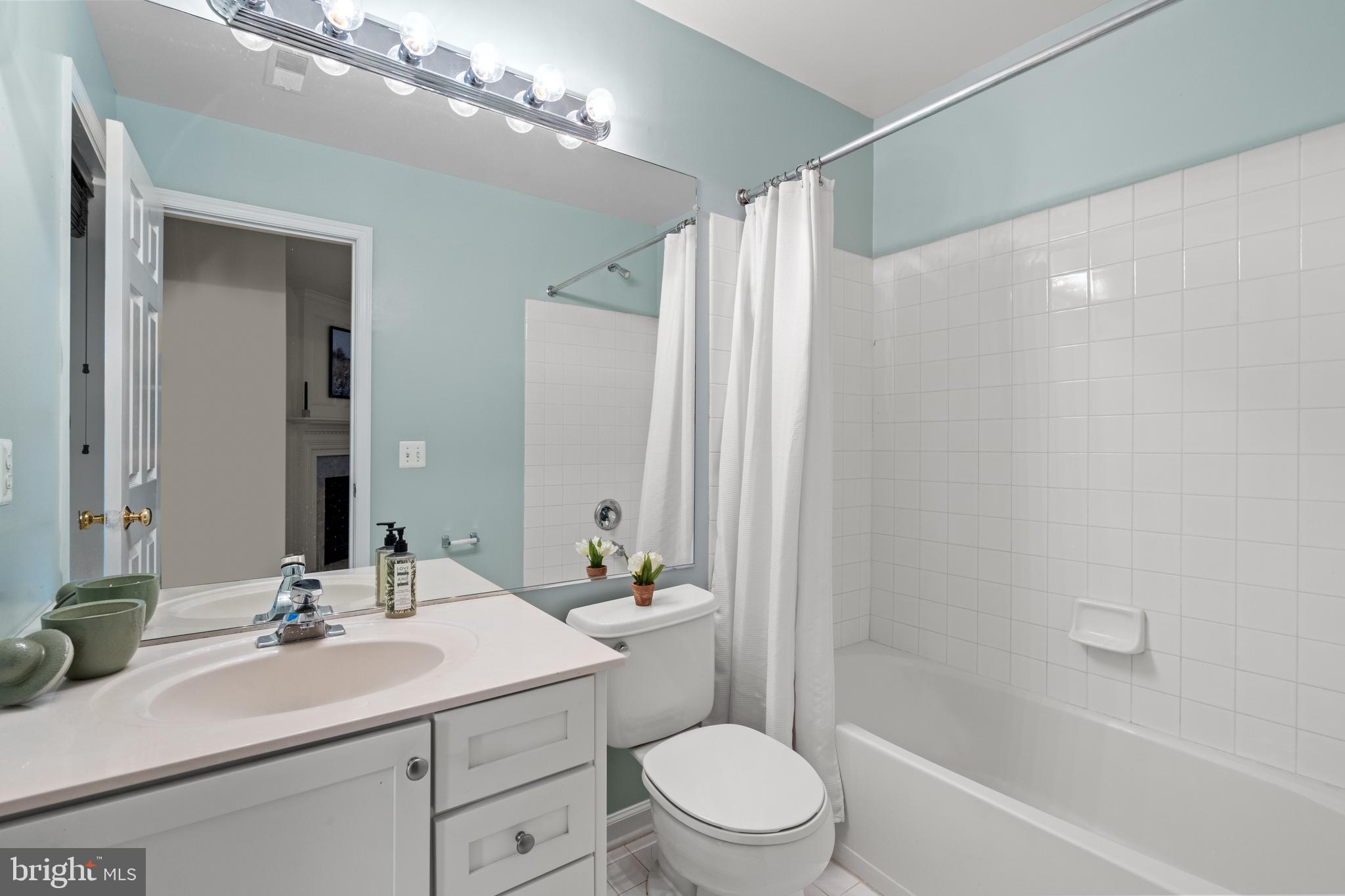 5284 Kestrel Crossing Dr
