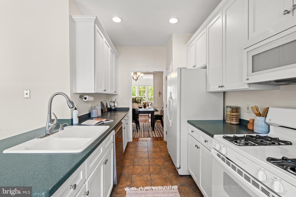 5284 Kestrel Crossing Dr