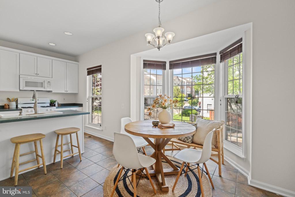 5284 Kestrel Crossing Dr