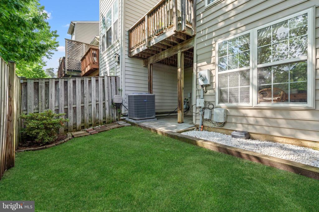 5284 Kestrel Crossing Dr