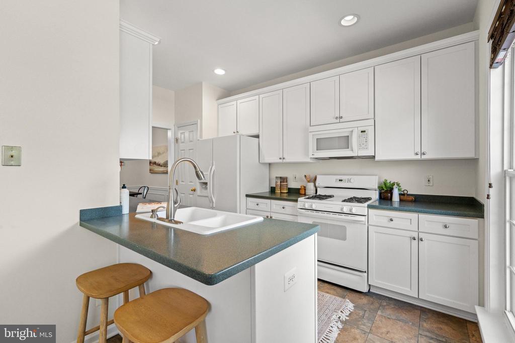 5284 Kestrel Crossing Dr