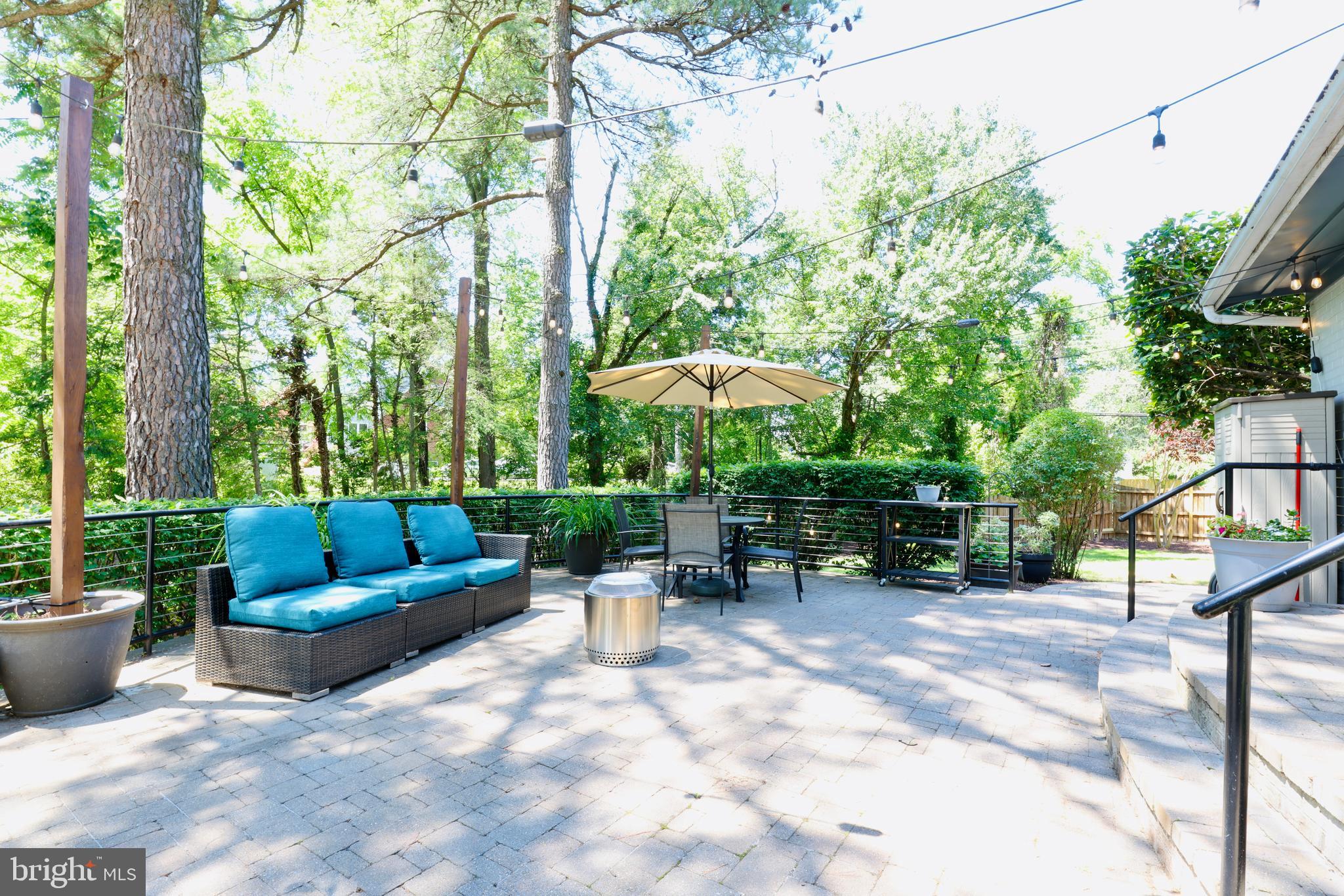 4316 BROOKSIDE DR