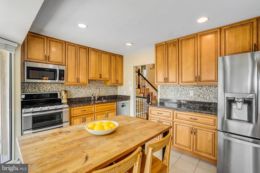 3804 Lakota Rd